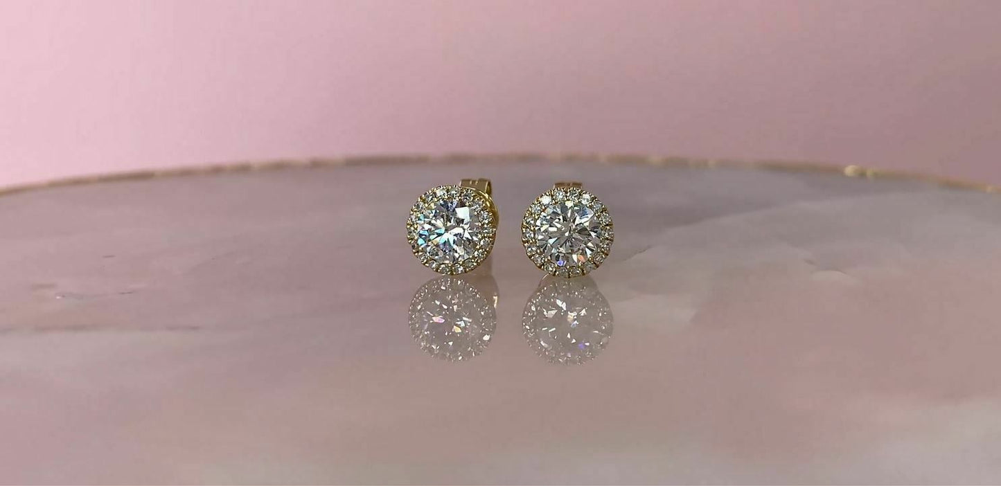 14K Gold 0.90 TCW  Diamond Stud Earrings Halo Round Cut Natural Certified